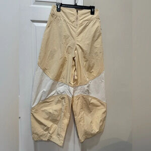 FREE PEOPLE
Hi Five Pants
From FP Movement